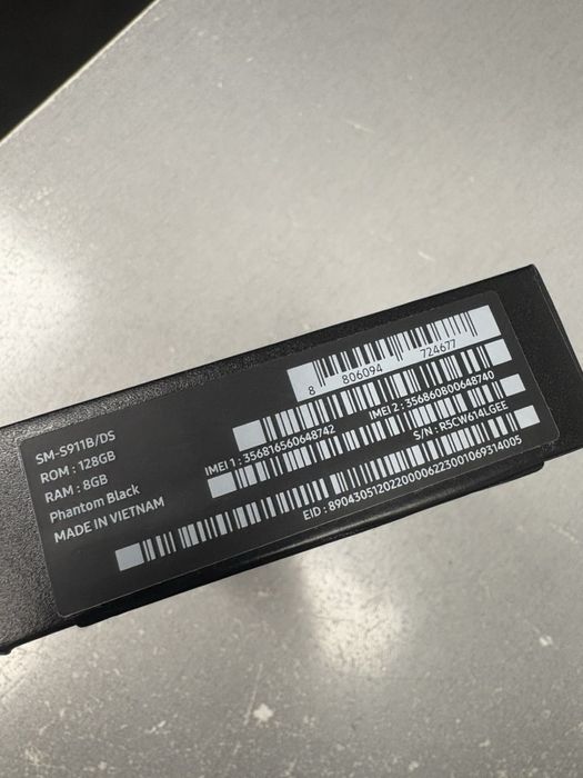 Нов samsung S23 128 gb