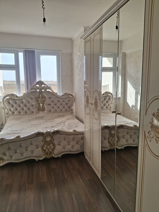 Спальный гарнитур сатылады