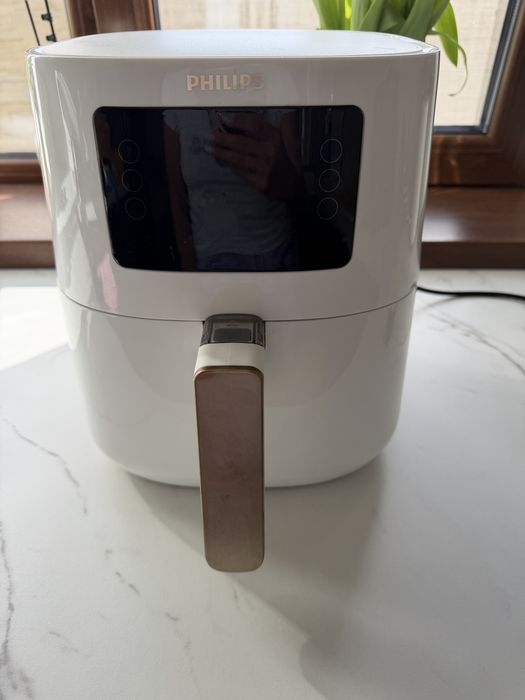 Friteuza cu aer cald Philips Airfryer HD9255/30, tehnologie Rapid Air, 800g, capacitate 4.1L