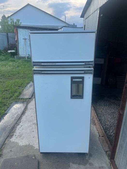 Продам холодильник ОКА