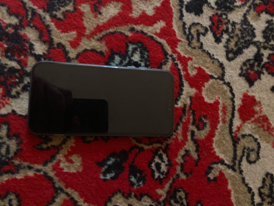 Айфон 11 64 гб продам