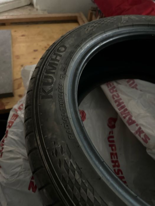 235/45/18 Kumho летняя