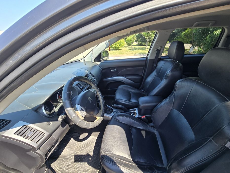 PEUGEOT 4007 2008 — imagine 5