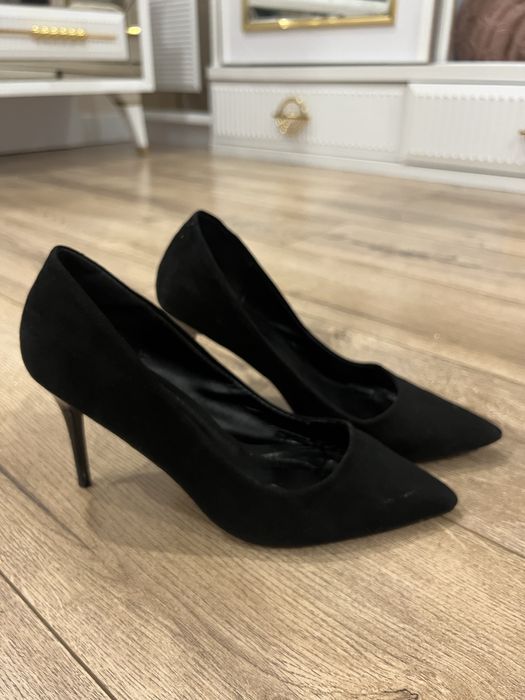 Продам туфли женские!