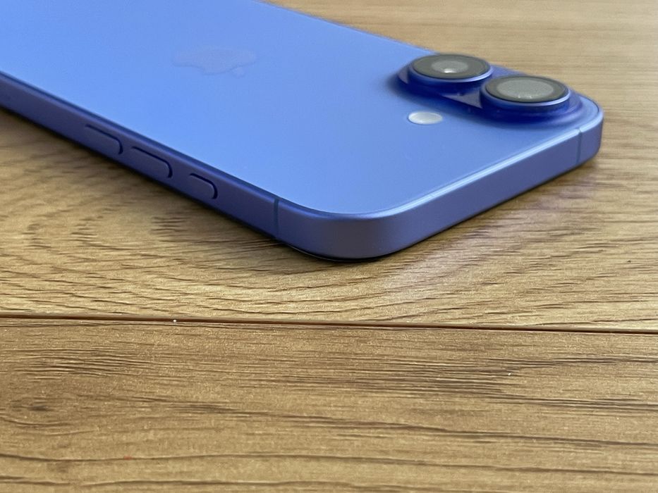 Бартер нов iPhone 16 256гб 81  цикъла Йетел гаранция ултрамарин