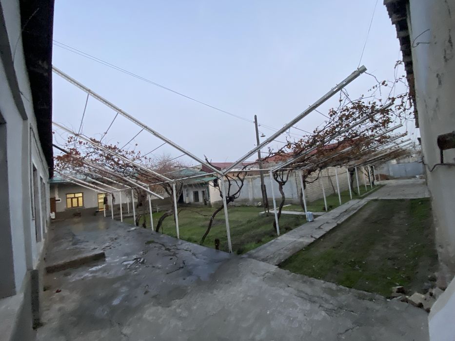 Uy sotiladi срочно