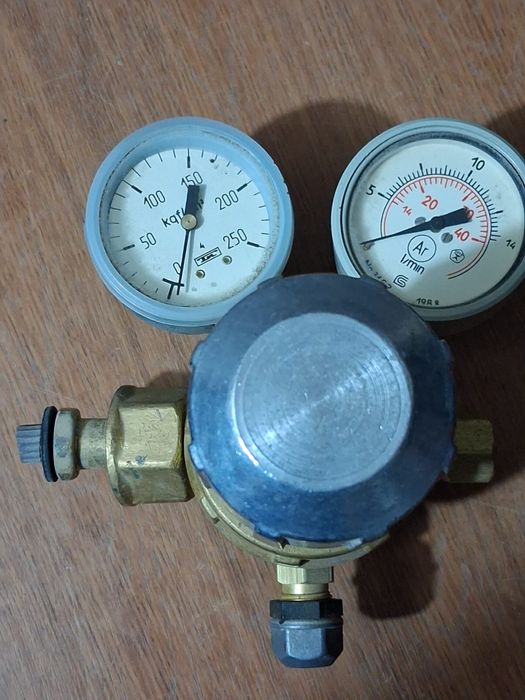 Редуктор газовый