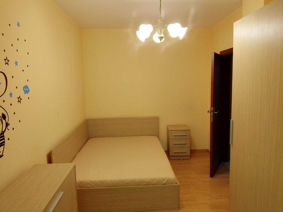 2- ен апартамент под наем