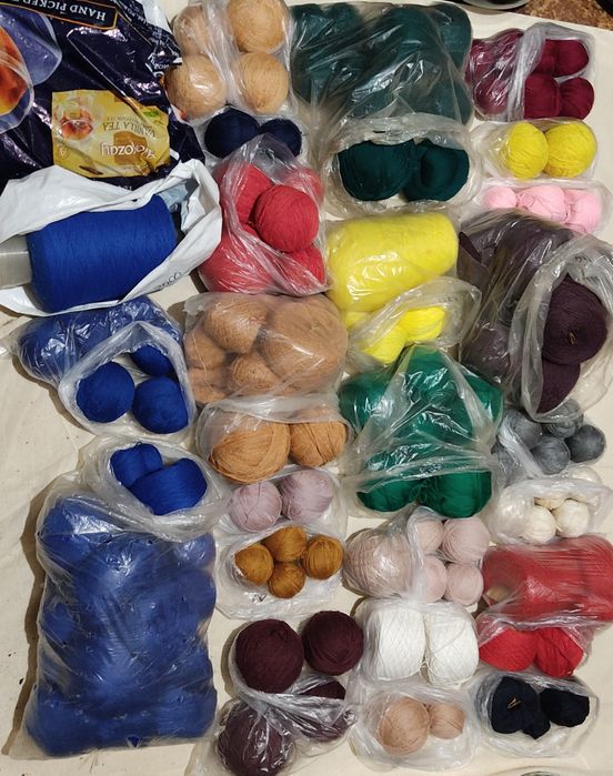 Пряжа разная новая и б/у более 32 кг