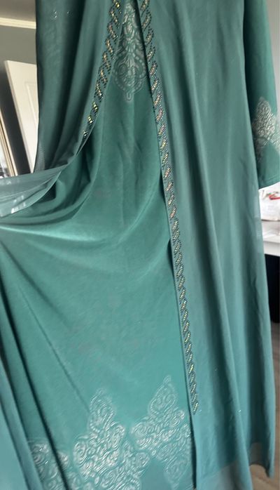 Платье вечернее                         .