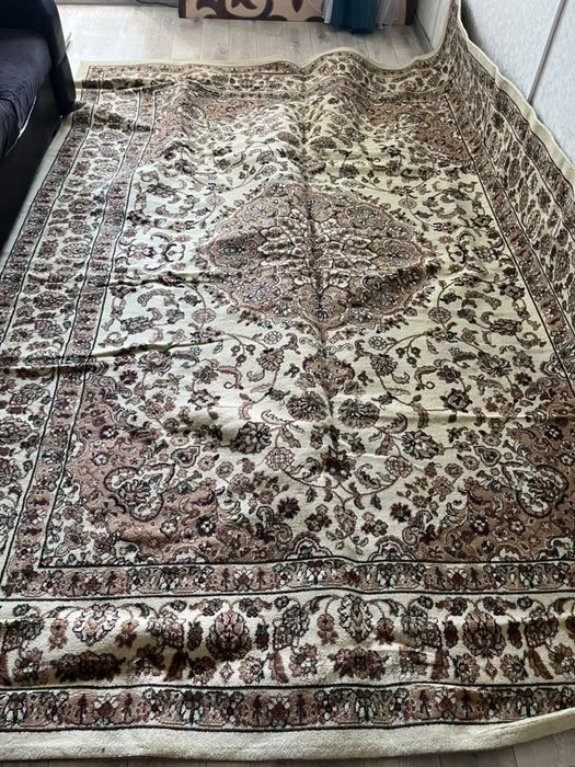 Ковер продкется 250*350
