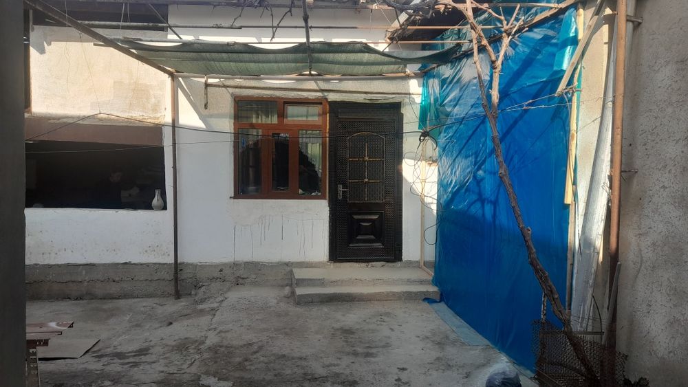 Hovli sotish makler xizmati yo'qq