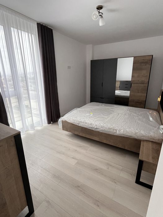 Apartament cu doua camere de inchiriat