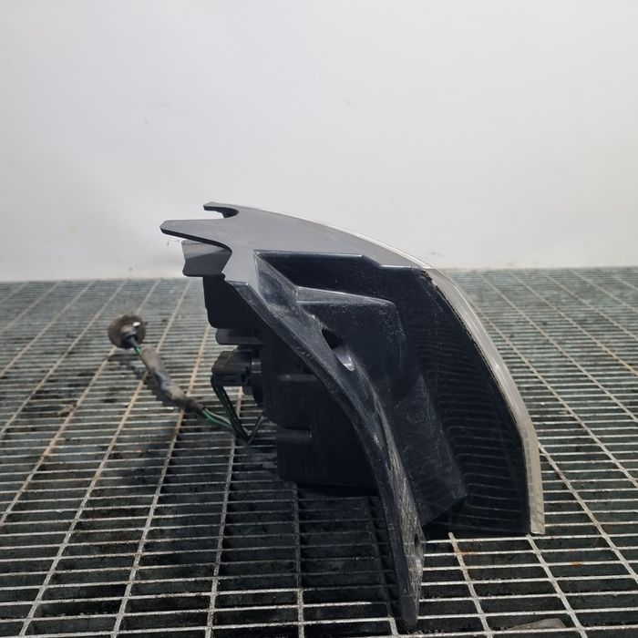 Stop Dreapta Mitsubishi Outlander - SUV 4 Usi (1411) Bec clasic