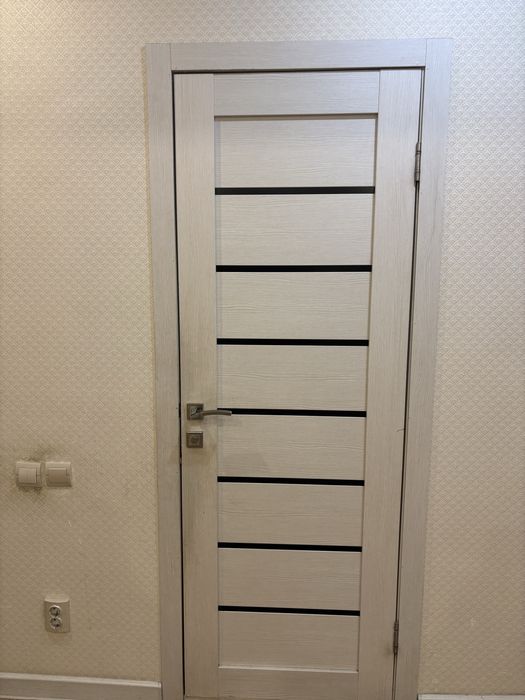 Двери межкомнатные б/у самовывоз