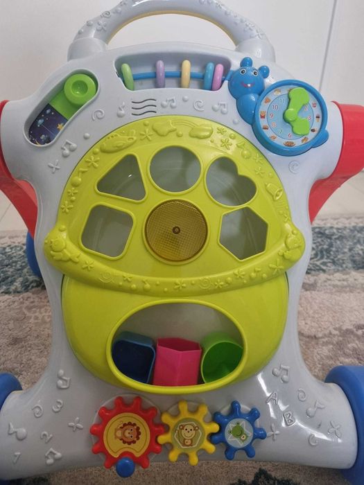 Antemergator bebe + Centru de joaca + PINGUIN de plus cu sunete albe