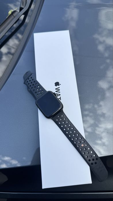 Apple Watch SE 44mm
