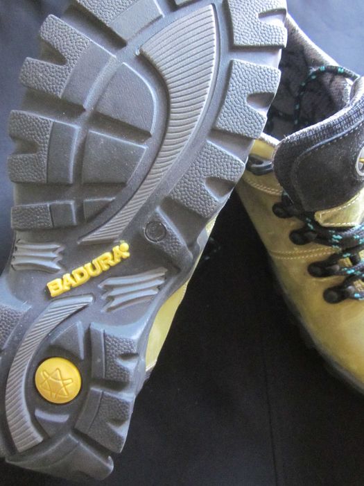 Стильные ботинки "Badura" с мембраной