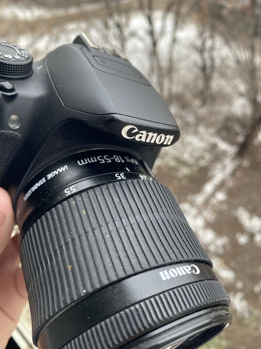 Фотоаппарат CANON EOS 700D