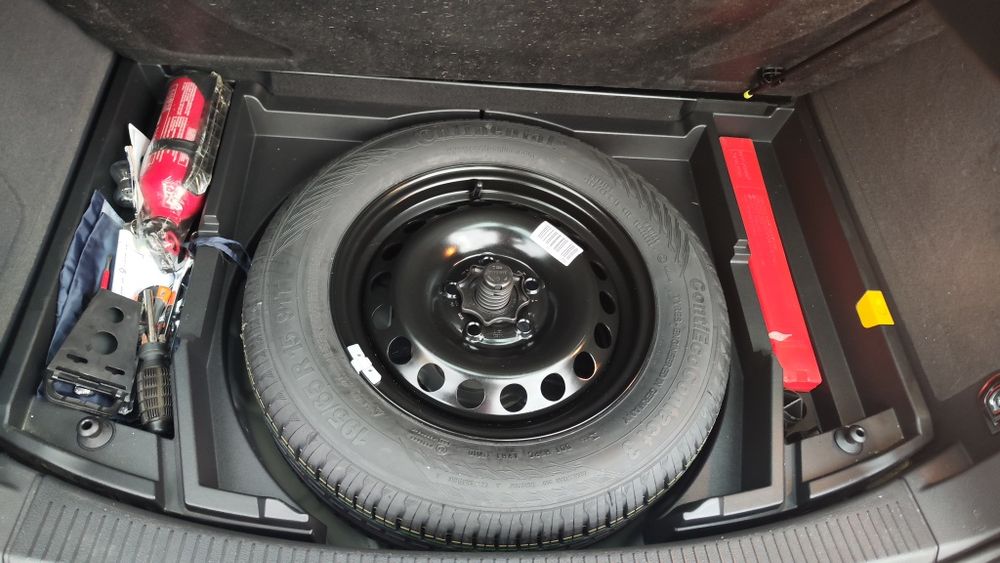 Volkswagen Touran 1,6tdi АВТОМАТИК Webasto ГЕРМАНИЯ top