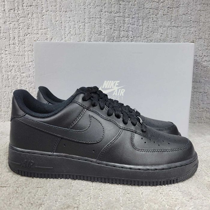 Nike Air Force 1 07' Triple Black (36-47 номер)