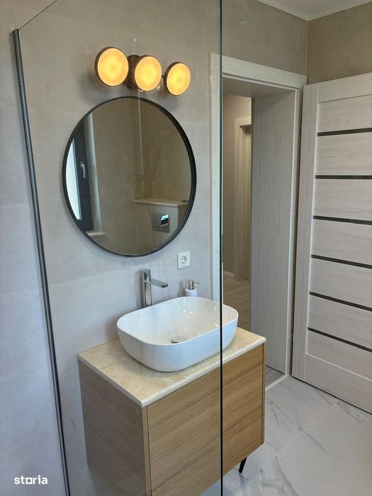 Inchiriere casa 4 camere tip duplex, 3 bai, Paulesti