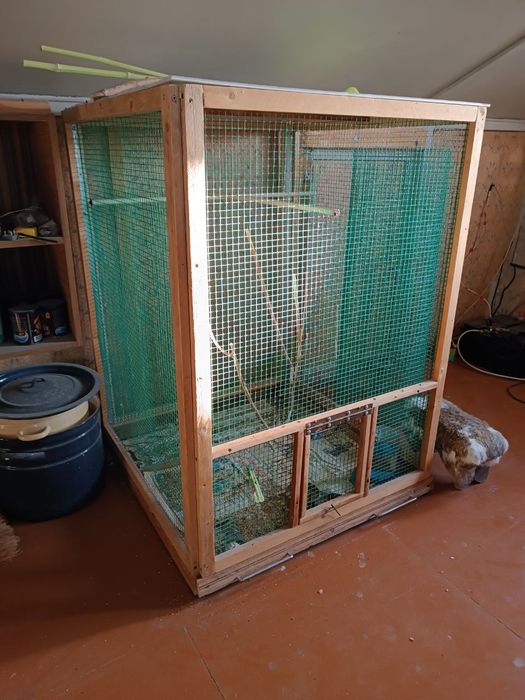 Продаются клетки