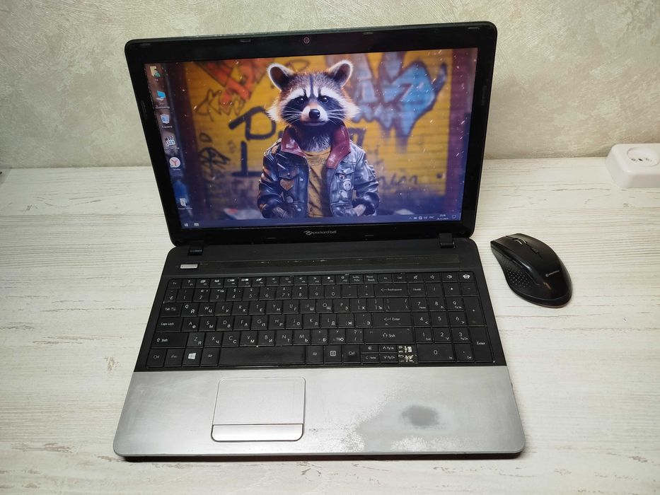 Ноутбук i5 Packard Bell