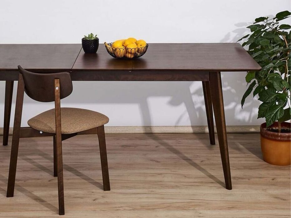 Хайтек столы и стулья , качество , стиль , надежность .