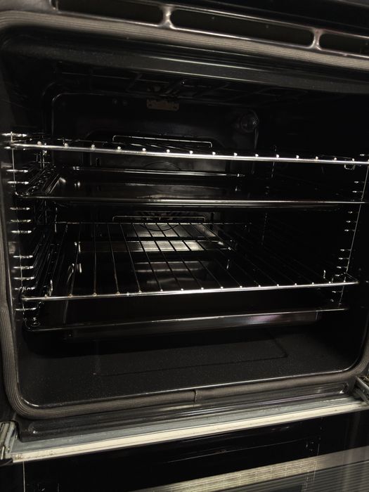 Cuptor electric multifuncțional încorporabil Sharp K71V28BM2