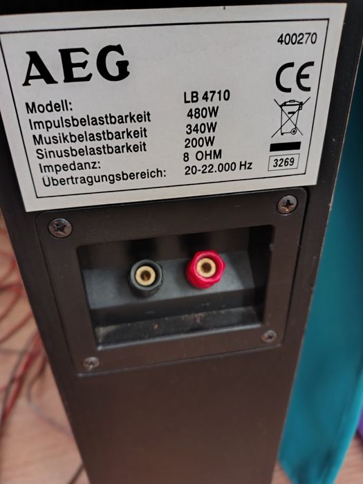 Boxe podea AEG 8 ohmi.