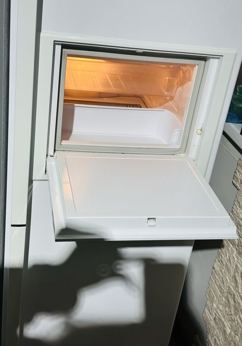 Холодилтник samsung side by side 90/173/67