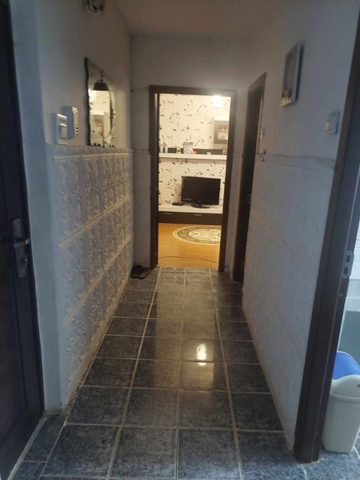 Apartament 2 camere zona Ostroveni