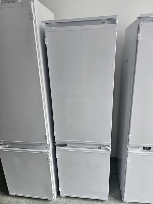 Frigider Beko 271 l, Clasa E, Compresor ProSmart Inverter,Alb !