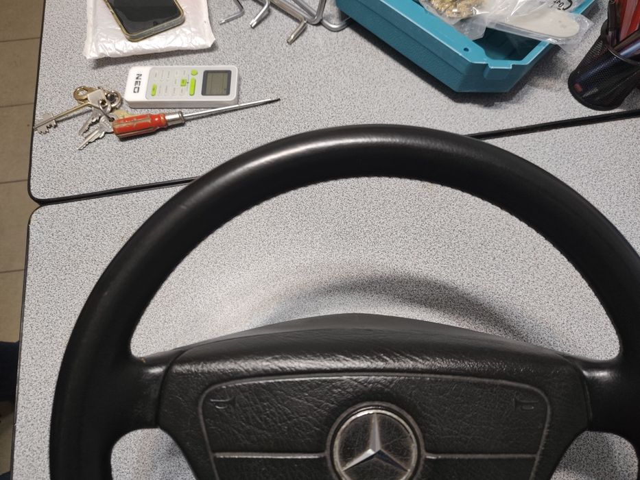 Волан Мерцедес w124,w202,w210,r129