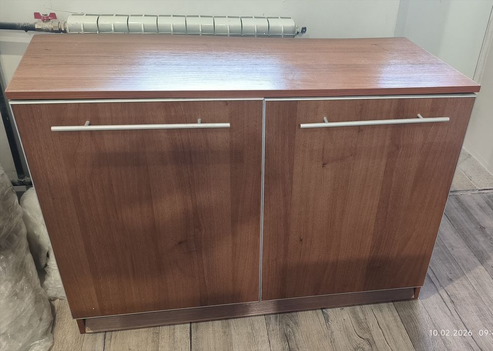 Шкаф напольный для хранения