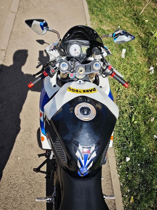 Suzuki gsxr k6 600 (NU RASPUND PE OLX)!