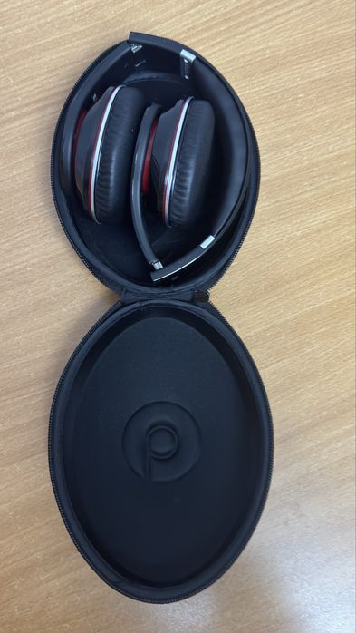 Продам наушники Beats