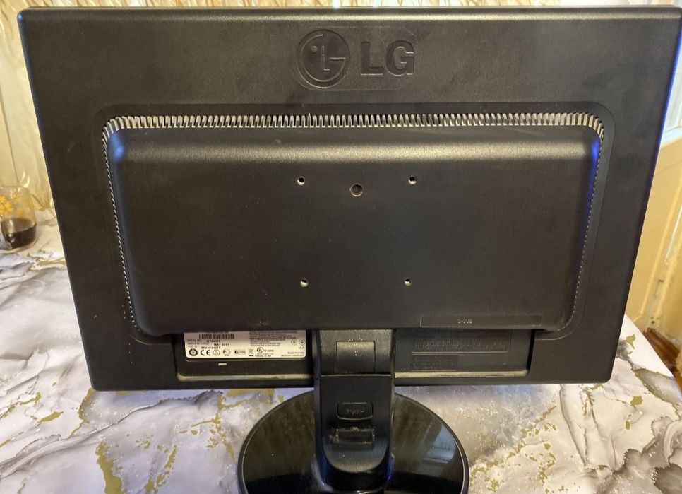 Монитор для компьютера