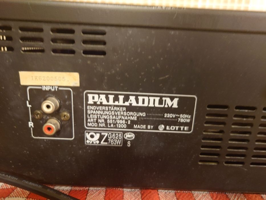 Vând putere Palladium LA-1200