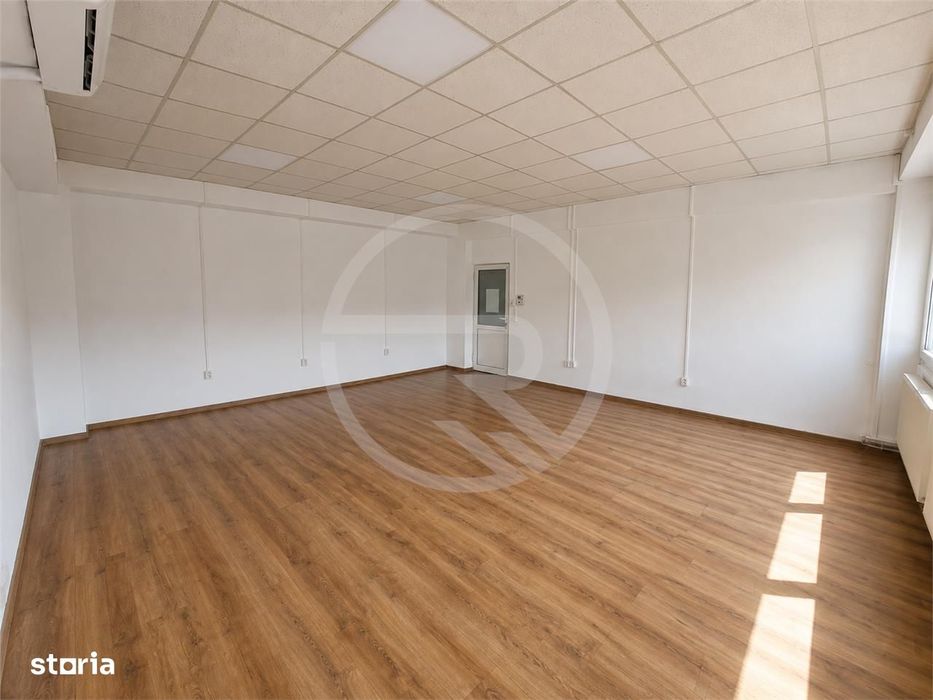 Spatiu pentru birouri, 130 mp utili, situat in Baciu!