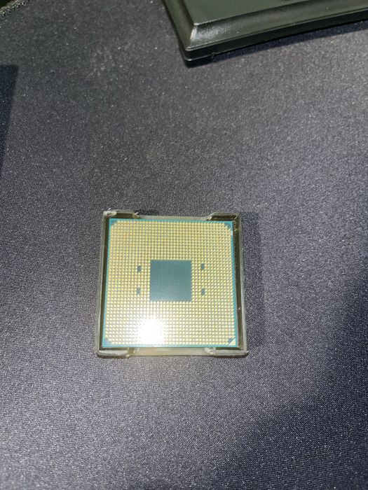 Процесор AMD Ryzen 5 3500X