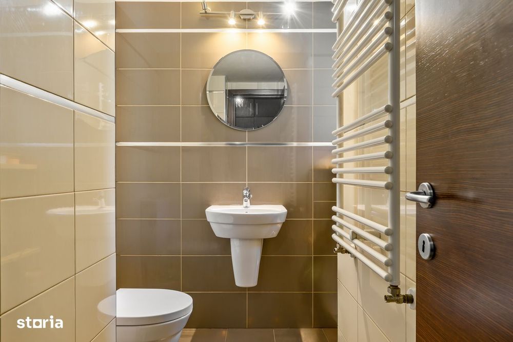 Proprietar vand apartament 3 camere bloc nou Piata Victoriei cu garaj