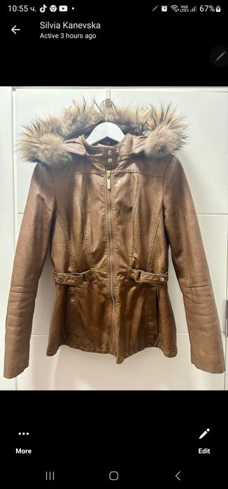 Кожени якета носени и едното е ново.