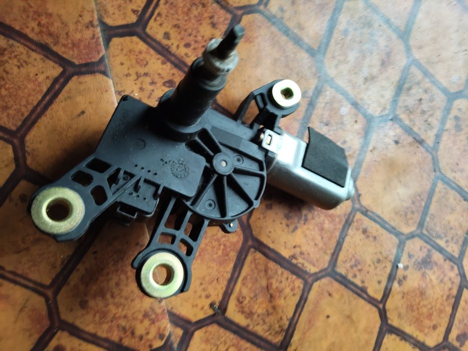 Разни авточасти волан sx4 еърбег мазда 6 огледала за каравана ремърке