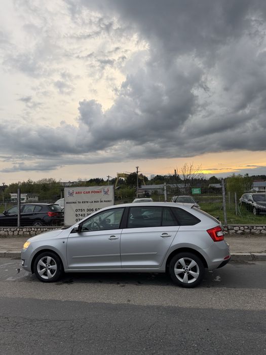 Skoda Rapid Spaceback 1.6 TDI Euro 5 90 CP Navi/Clima/Incalzire scaune