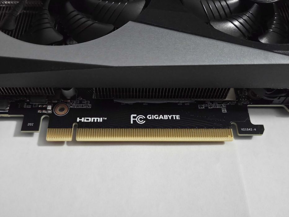 Placa video Gigabyte Rtx 3060 12gb v.2.0, ca noua + acte