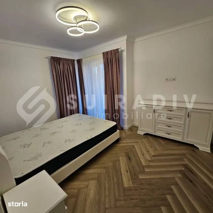 Casa tip duplex, moderna, terasa, curte de 180 mp-zona Muzeul Apei