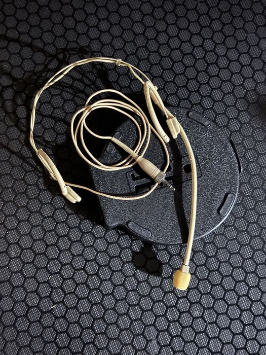 Головной микрофон Sennheiser