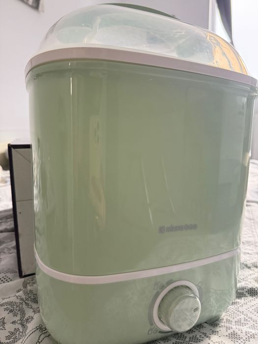 Стерилизатор за шишета